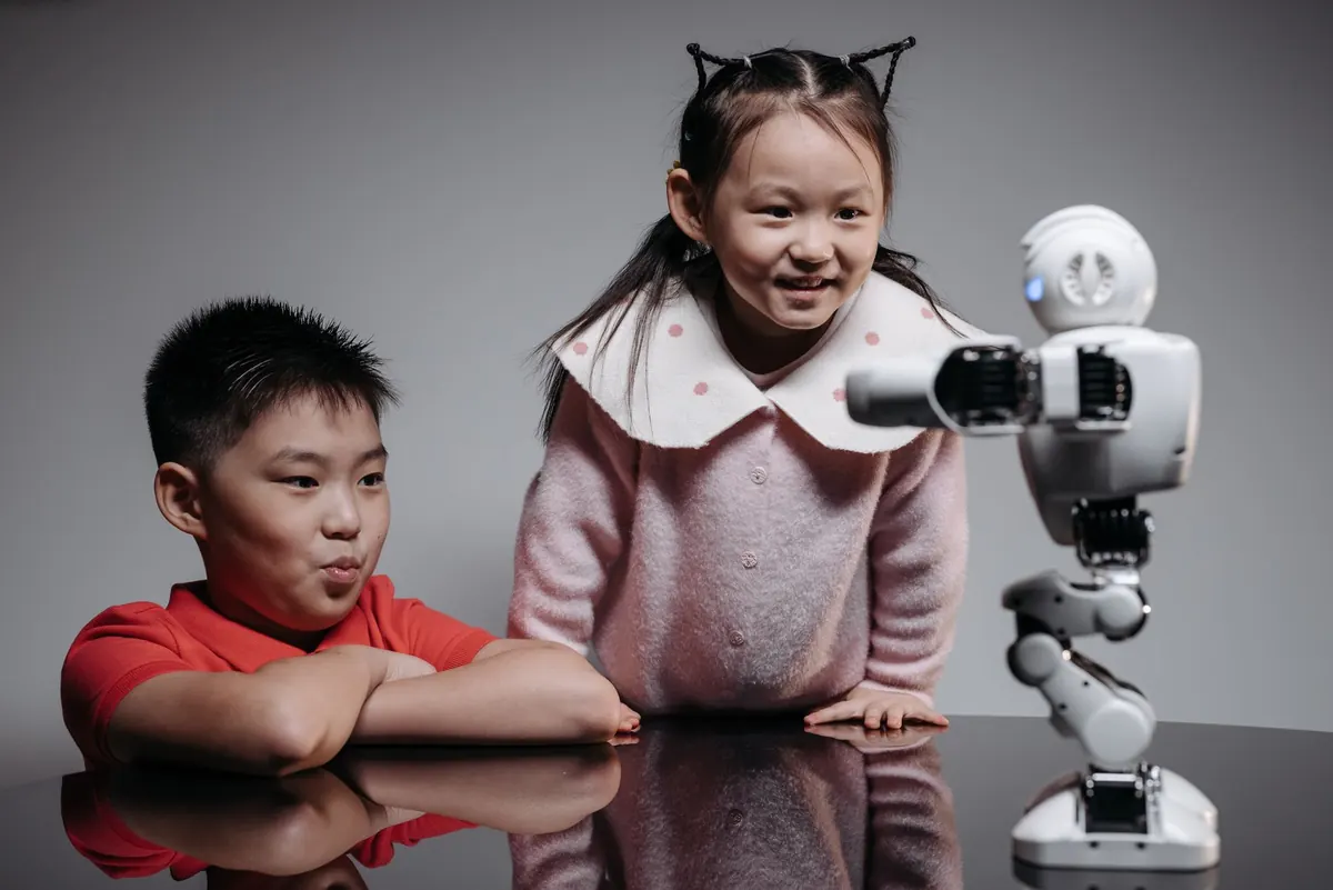 Best Toy Robots for Kids Ages 5-8: A Parent's Buying Checklist