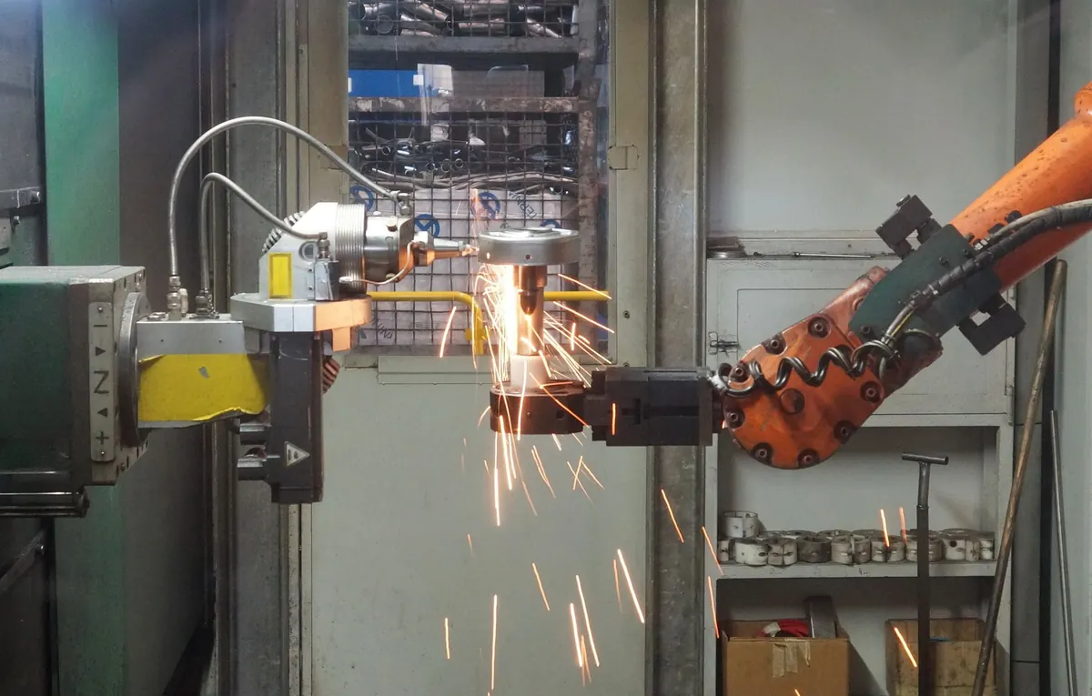 Industrial Robot Safety Checklist: 10 Points Before Startup